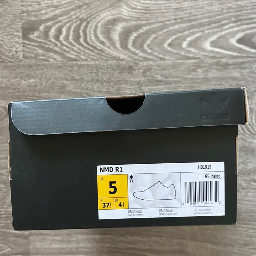 Adidas NMD R1